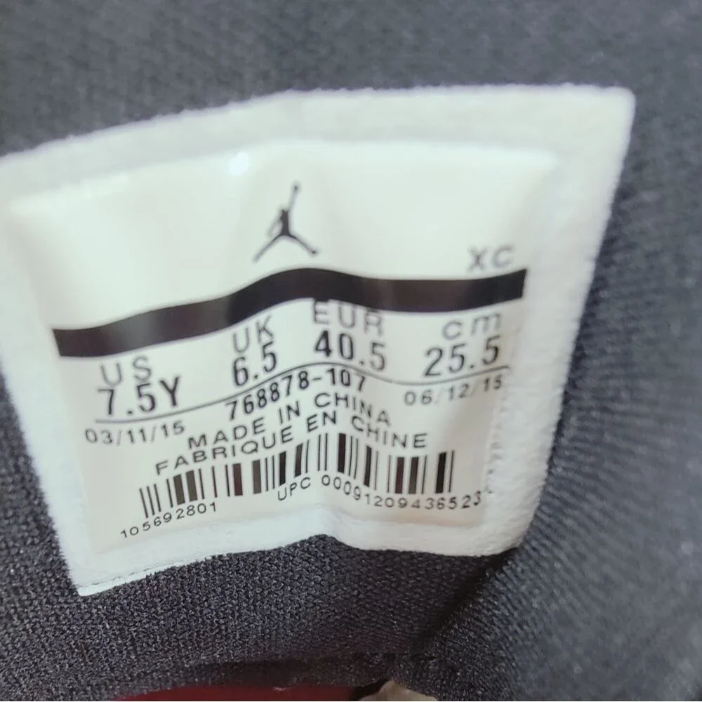 Nike Kids Air Jordan 6 Retro Low Basketball Shoes Sneakers, Sz 7.5Y